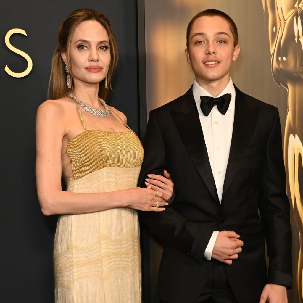 angelina jolie and knox jolie-pitt